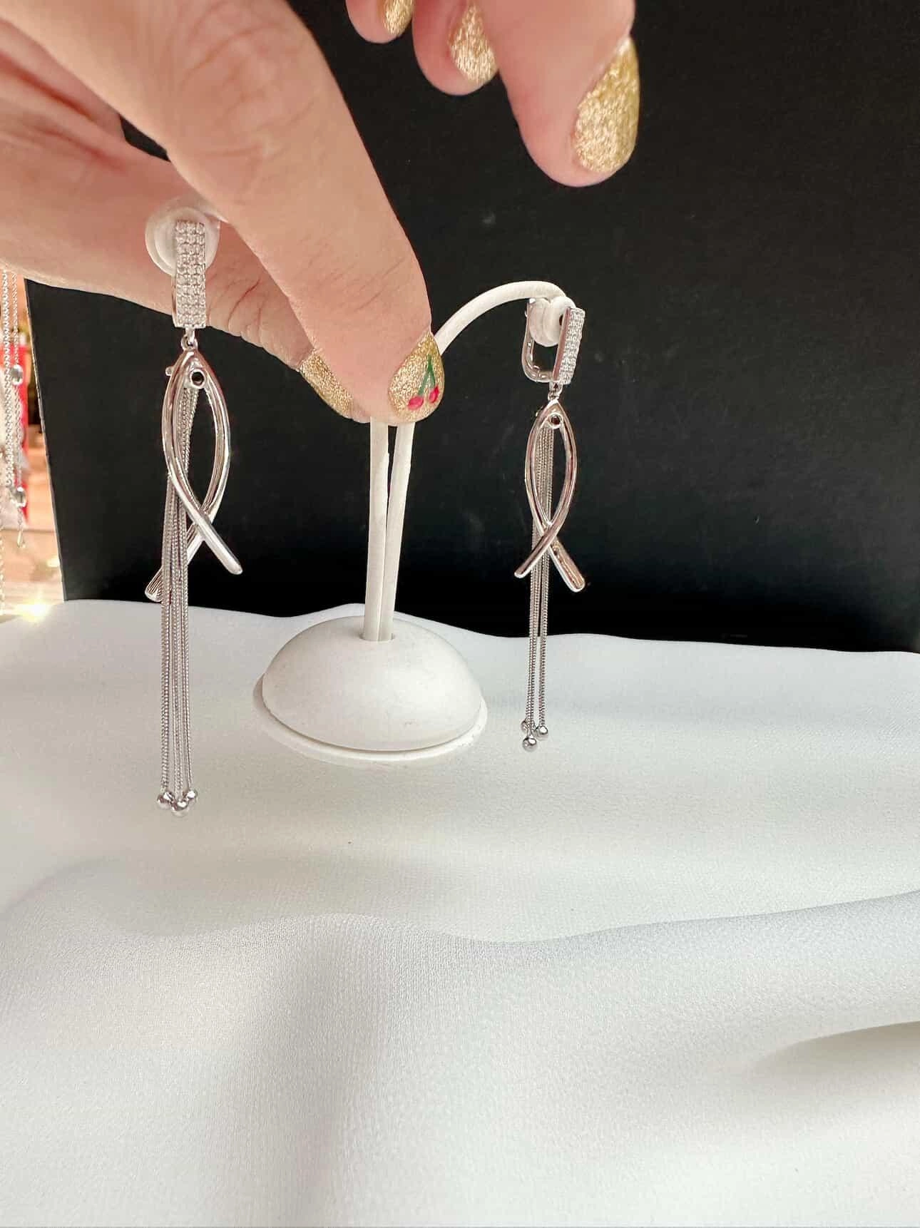 Sallantılı Balık Küpe