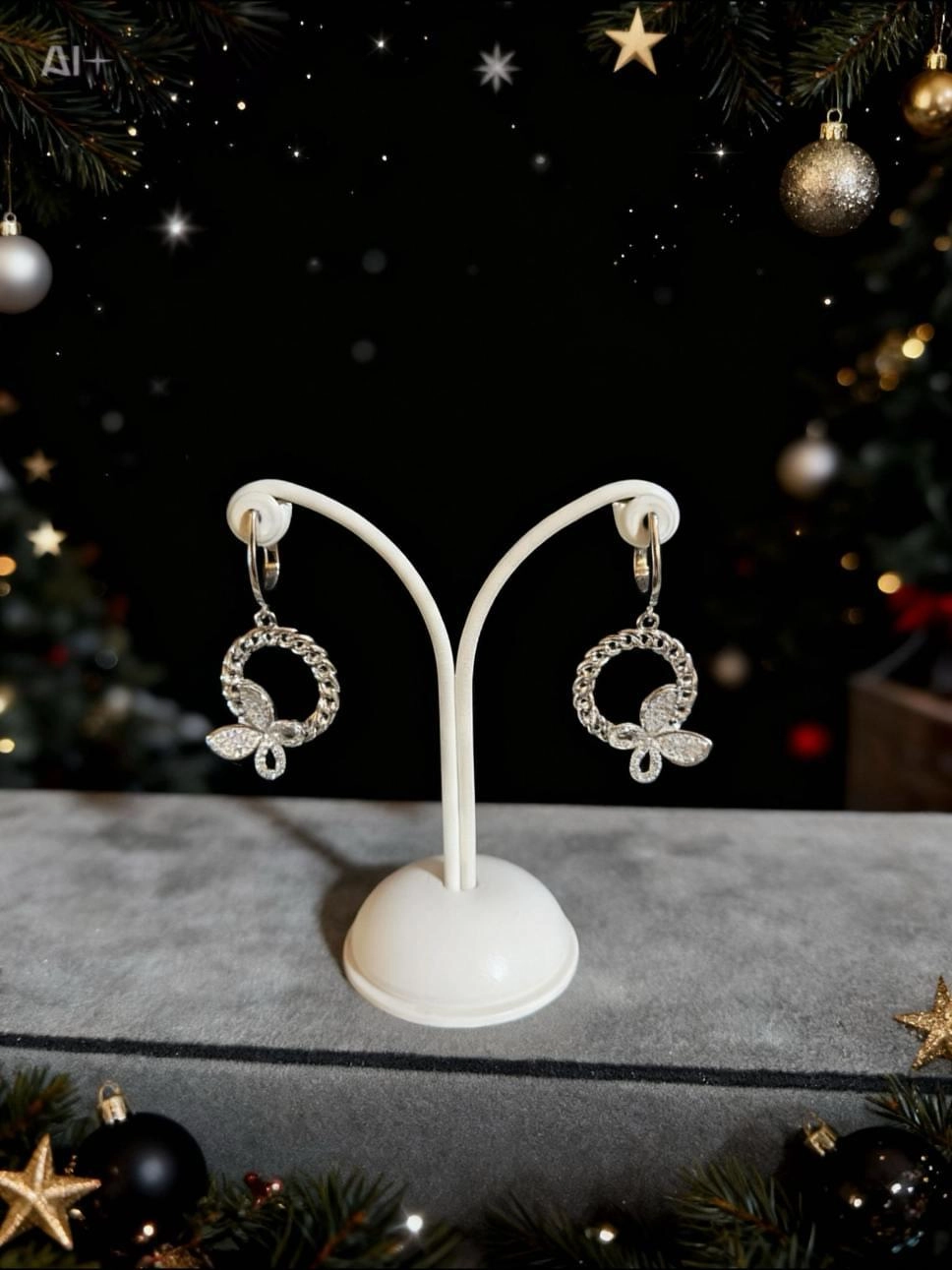 Tasarım Kelebek Küpe