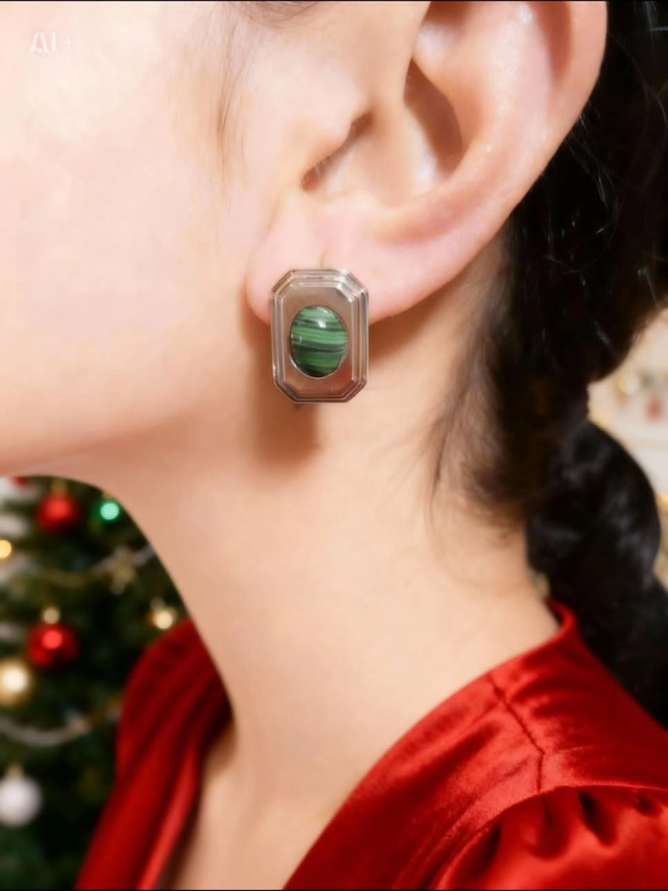 Malakit Taşlı Küpe