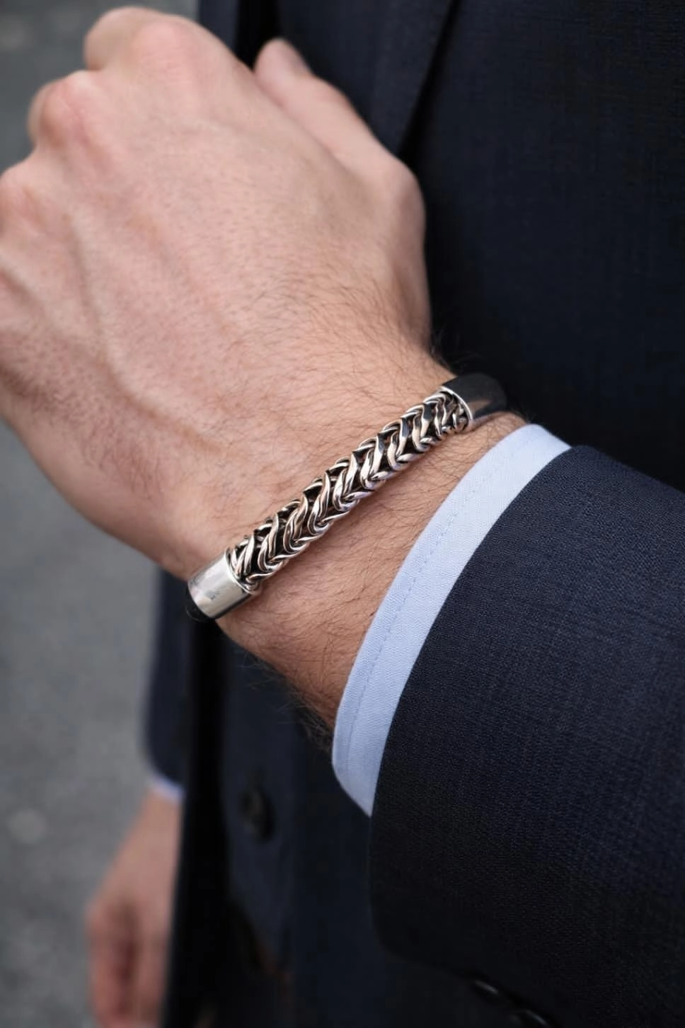 Gümüş Parçalı Deri Erkek Bileklik