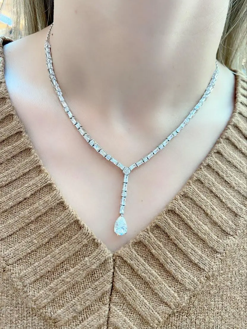 Mozanit Taşlı Su Yolu Kolye