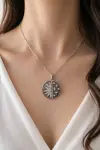 Tasarım Güneş Kolye