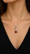 Taşlı Melek Kolye 
