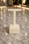 Taşlı Sallantılı Küpe 