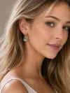 Taşlı Sallantılı Küpe 